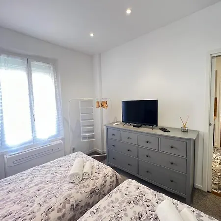 Apartment Loena Centre: Renovated 2-room Near Croisette Cannes