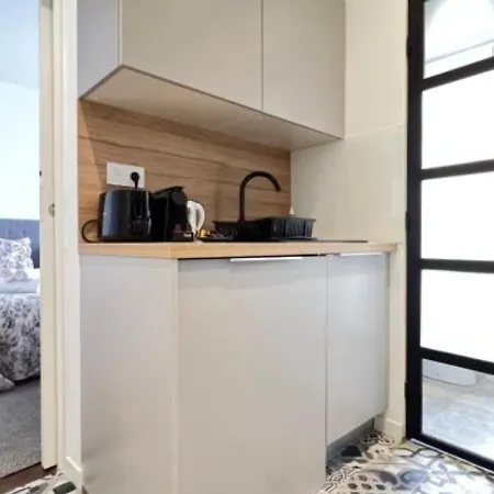 Apartment Loena Centre: Renovated 2-room Near Croisette *